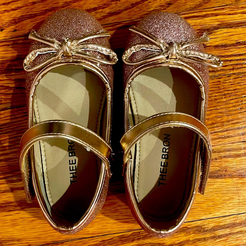 Glitter Dress Shoe